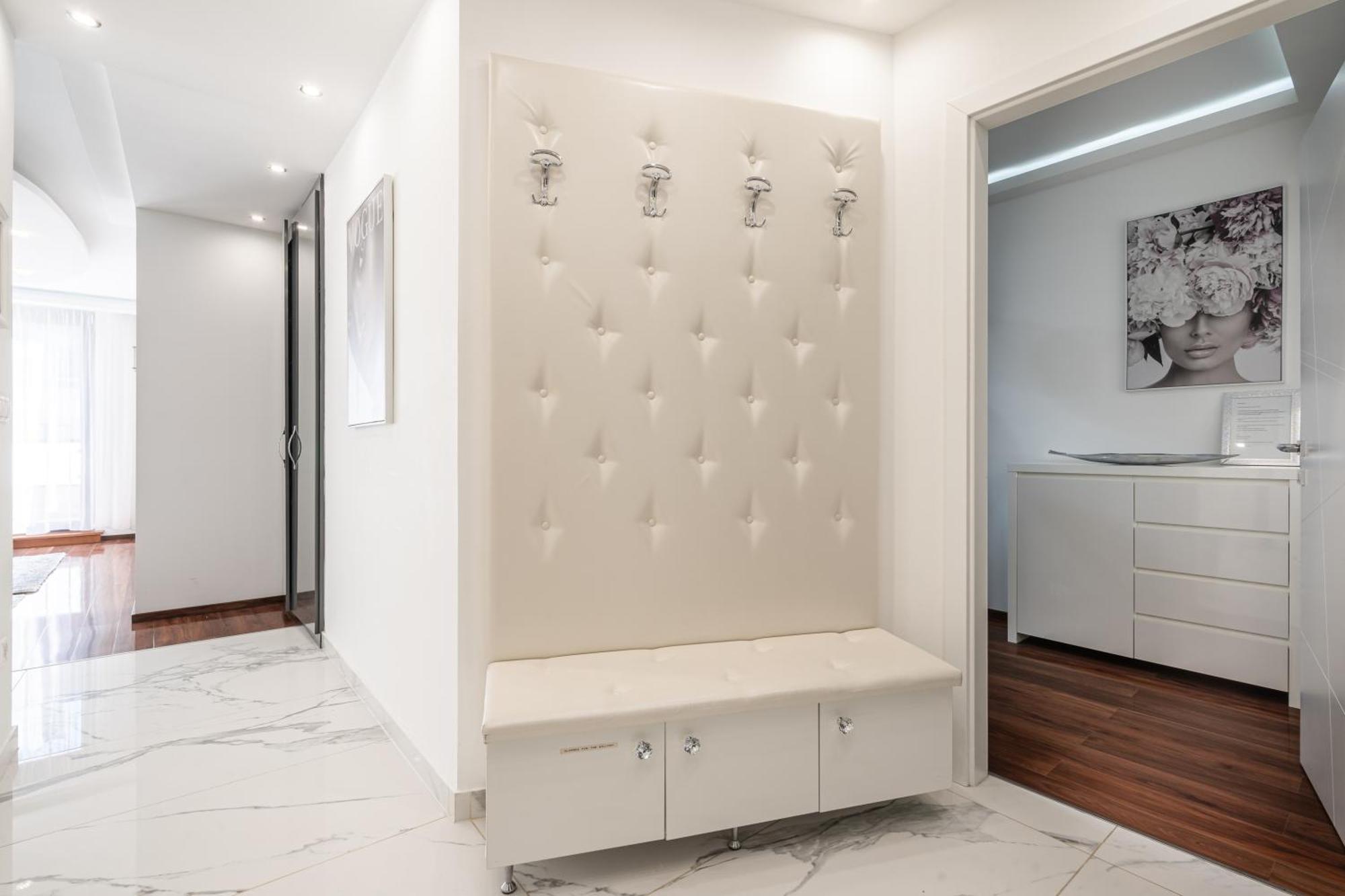 Kiraly 44 Luxury Apartment With Free Parking Budapest Kültér fotó