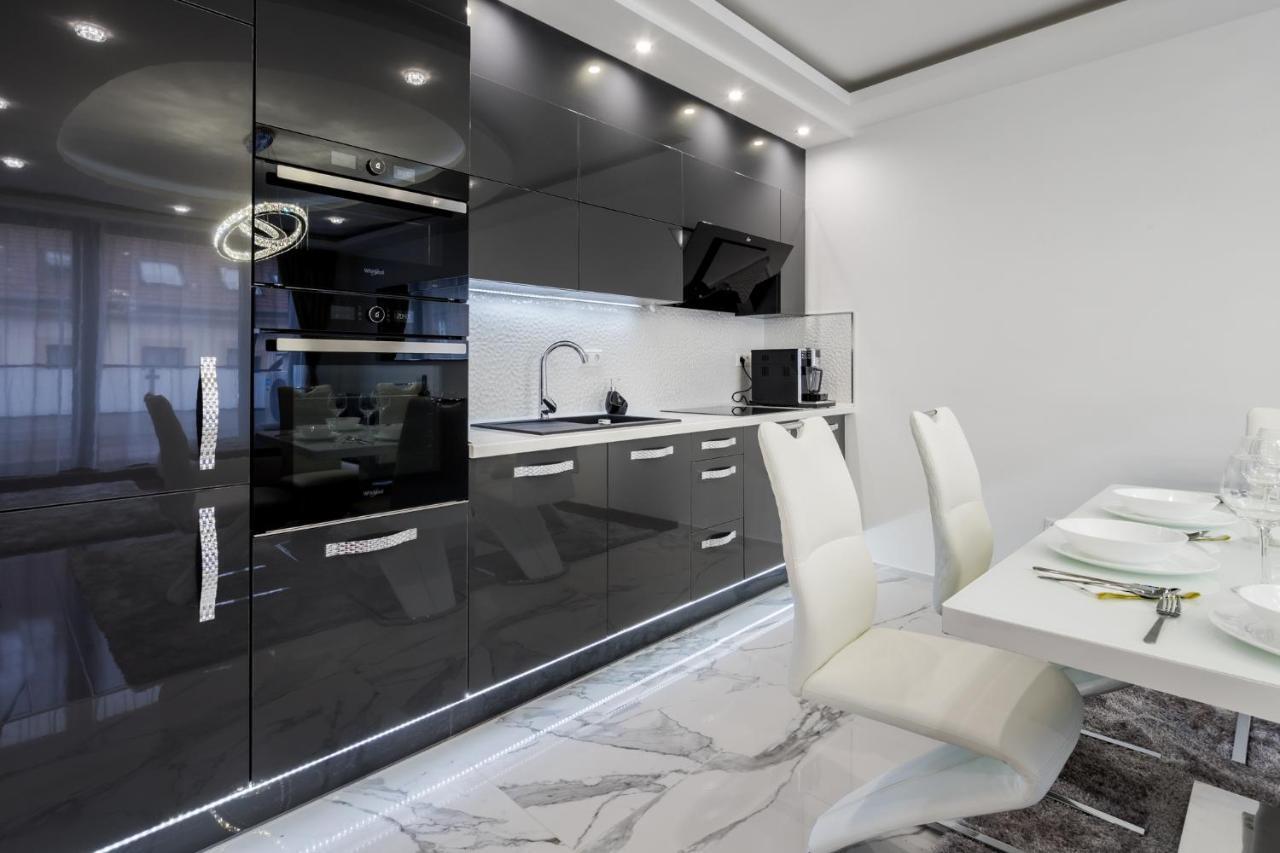 Kiraly 44 Luxury Apartment With Free Parking Budapest Kültér fotó
