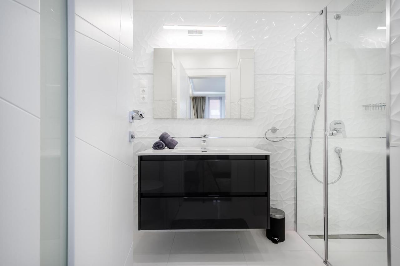 Kiraly 44 Luxury Apartment With Free Parking Budapest Kültér fotó